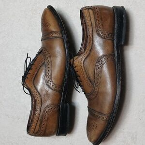 Allen Edmonds Cap-Toe Oxford Dress Shoe in Walnut Brown Size 10.5